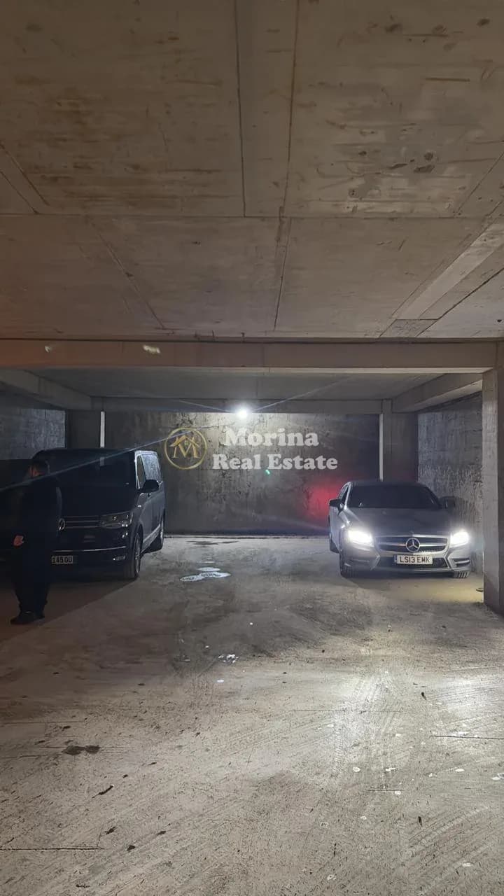 Qera | Garazhd | Rruga 5 Maji | 350 €/muaj 3