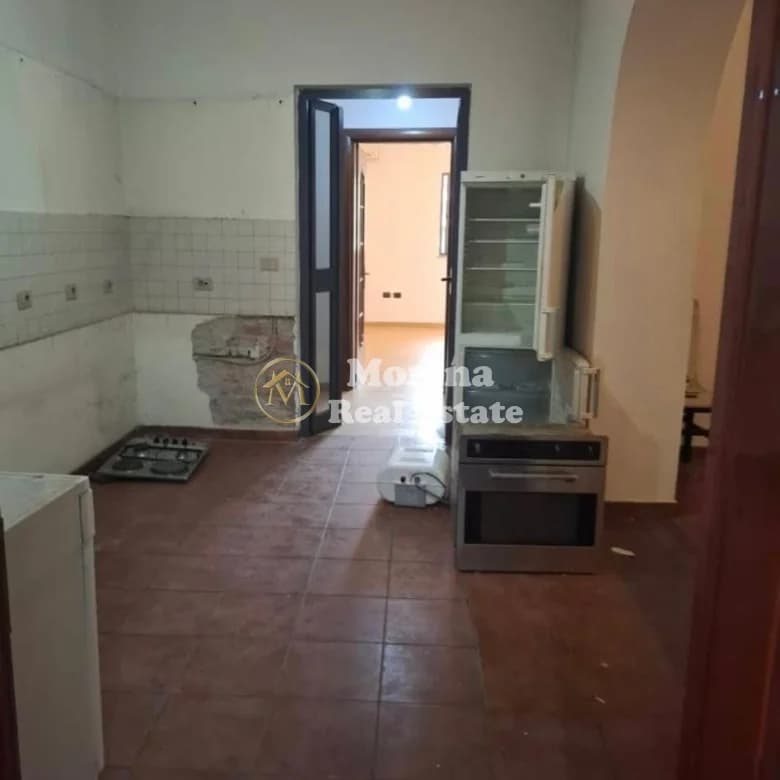 Shitje | Apartament 4 + 1 + 2 | Square 21 | 245000 € 4