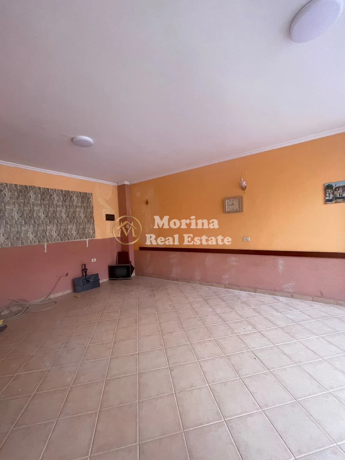 Qera | Apartament 1+ 1 | Kinostudio | 300 €/muaj
