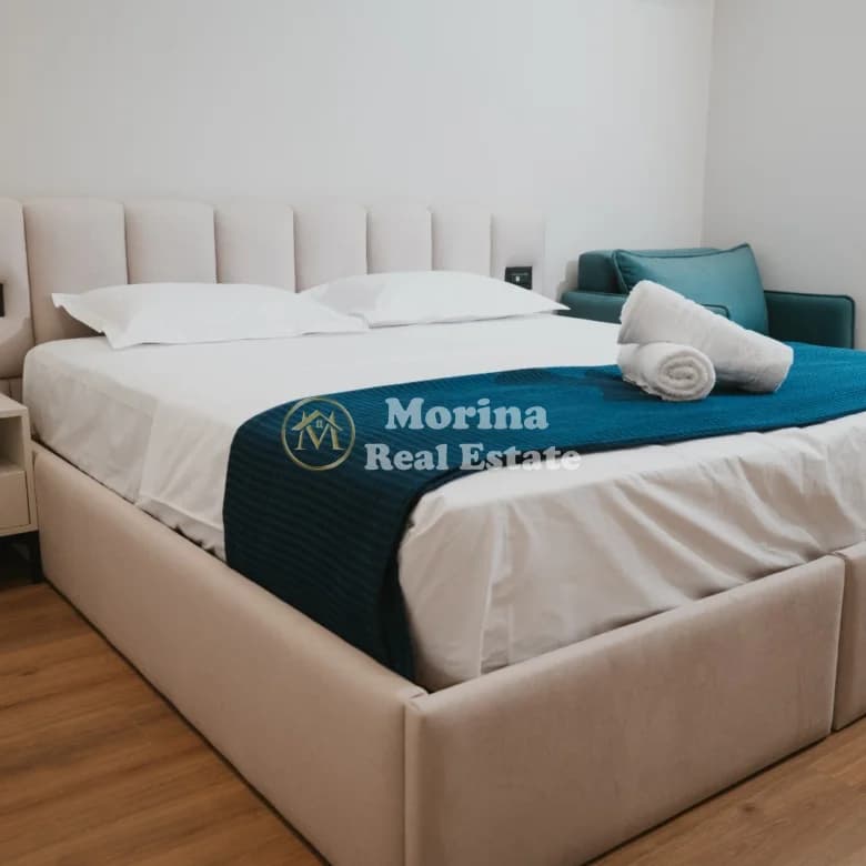 Qera | 2 Garsoniere | Skanderbeg Square | 1000 €/muaj 4