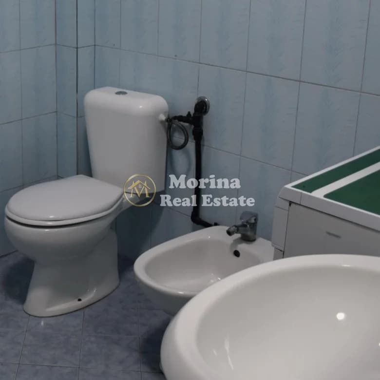 Qera | Shtëpi private 1 + 1 | Pazari i Ri | 500 €/muaj 2