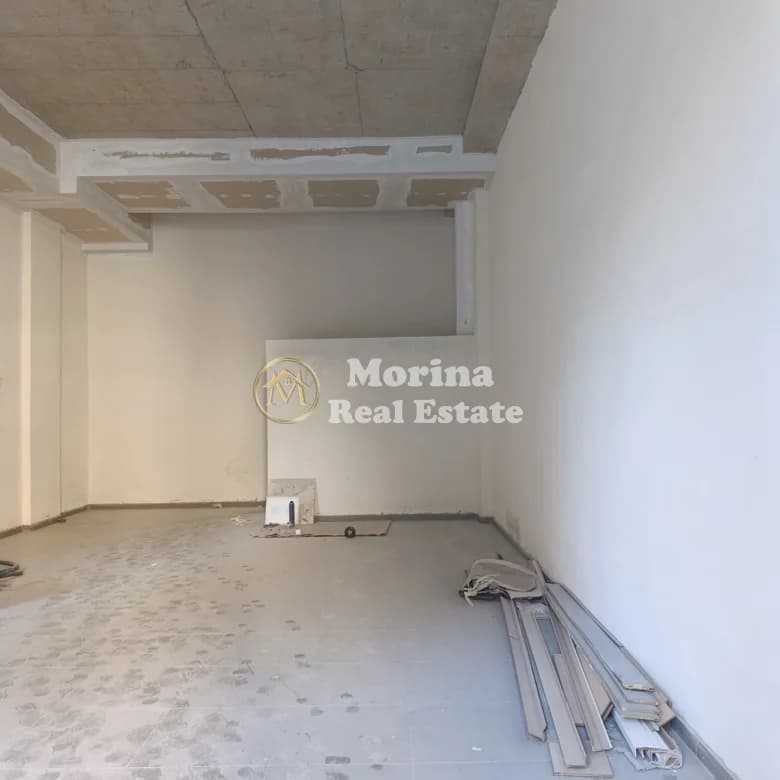 Qera | Ambjent Biznesi | Shkolla Bashkuar | 1200 €/muaj 4