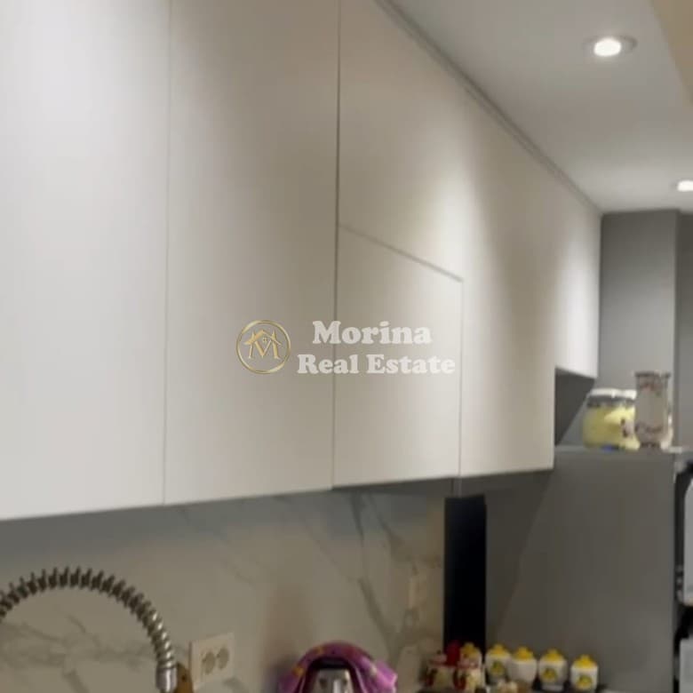 Shitet Apartament 1+1+Bllk, "Durres" 90.000 Euro/Muaj 3