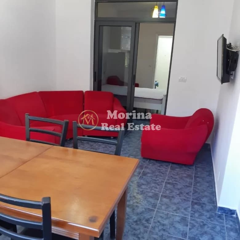 Qera | Apartament 1 + 1 | Rruga Myslym Shyri | 400 €/muaj 4