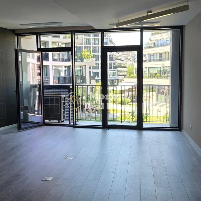 Qera | Ambjent Biznesi | Lake View | 1500 €/muaj