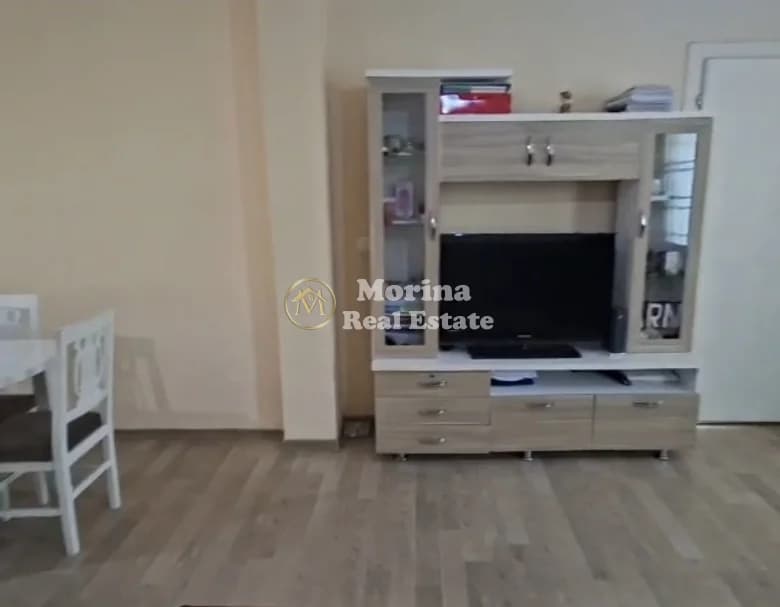 Qera | Shtëpi private 2 + 1 | Spitali Amerikan 2 | 500 €/muaj 3