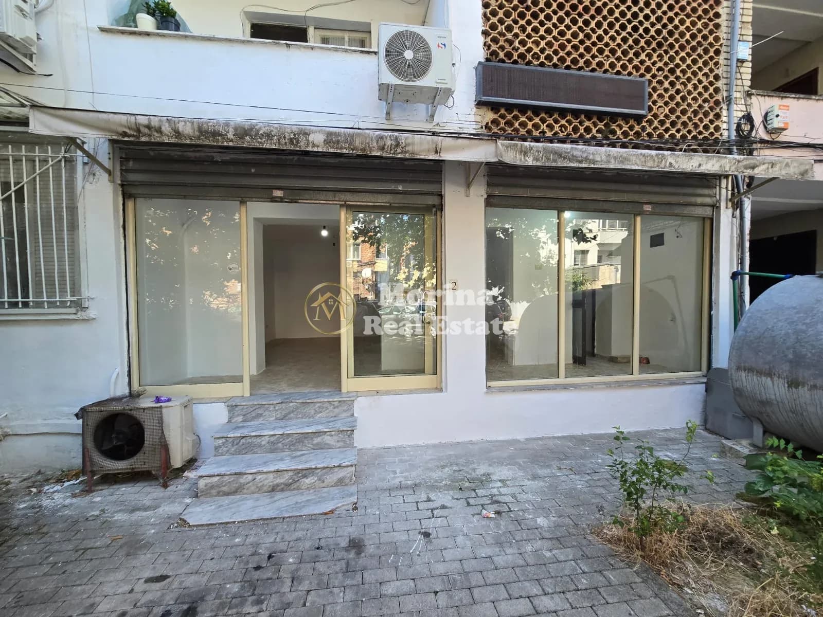 Shitje | Ambjent Biznesi | Rruga e Kavajës | 195000 €