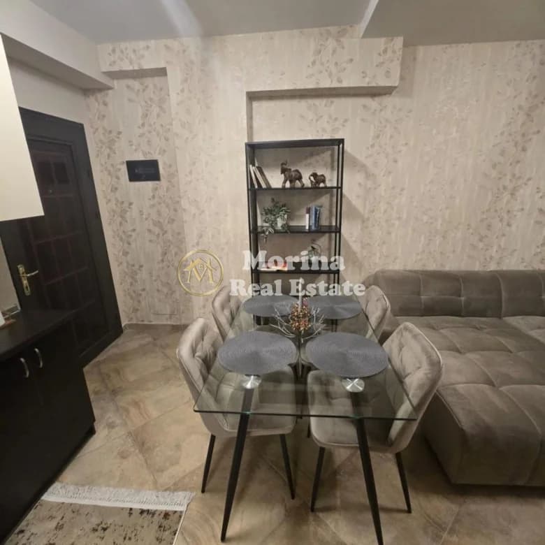 Qera | Apartament 1 + 1 | Rruga e Barrikadave | 650 €/muaj