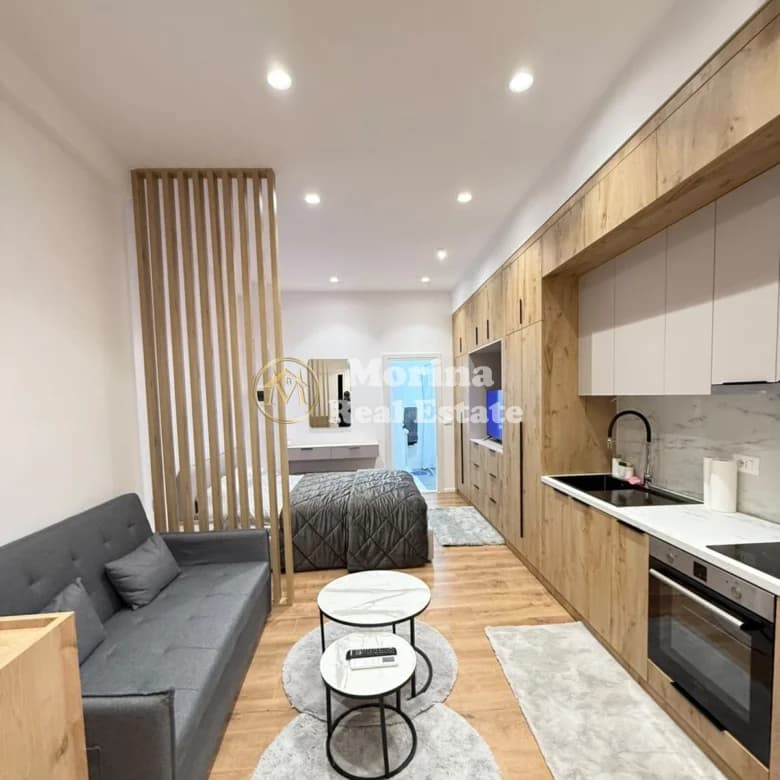 Qera | Garsoniere | Fresku | 330 €/muaj 3