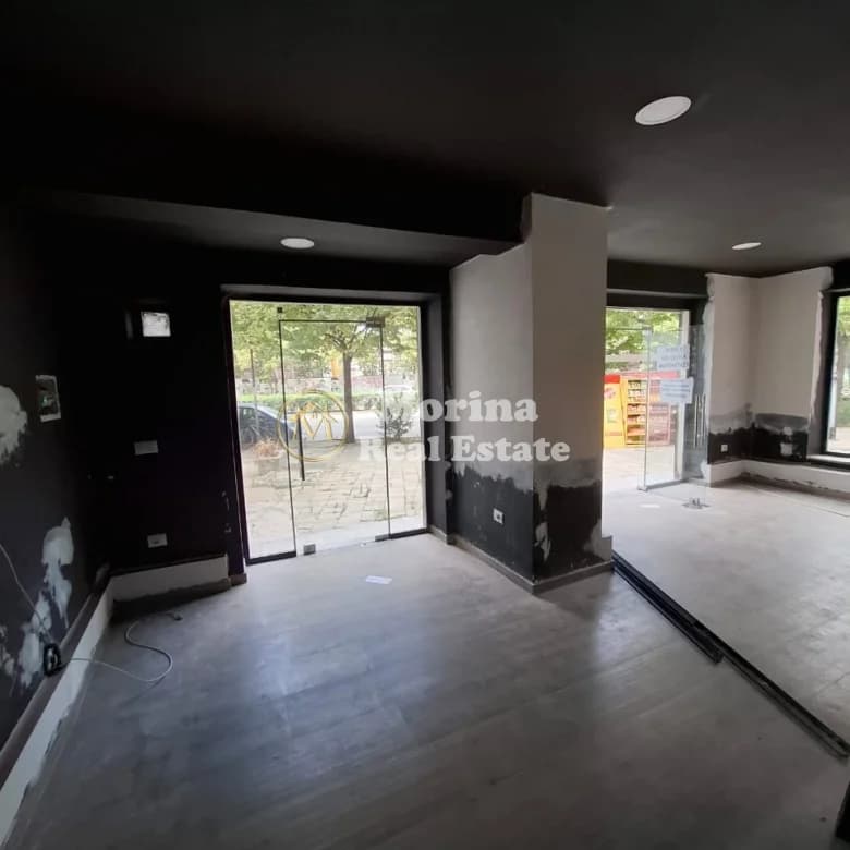 Shitje | Ambjent Biznesi | Rruga Muhamet Gjollesha | 750000 € 3