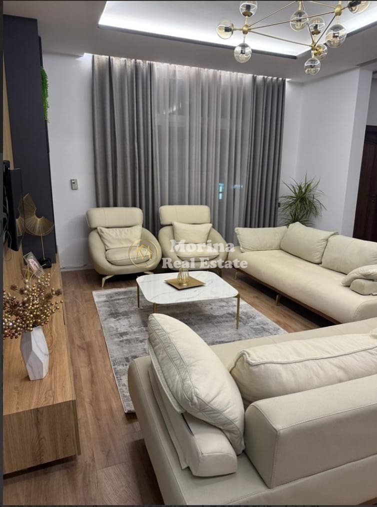 Qera | Apartament 3 + 1 | Rruga Rrapo Hekali | 1000 €/muaj