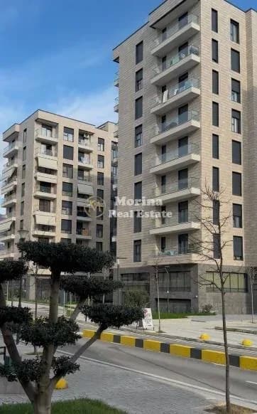 Shitje | Ambjent Biznesi | Kompleksi Erli | 600000 €