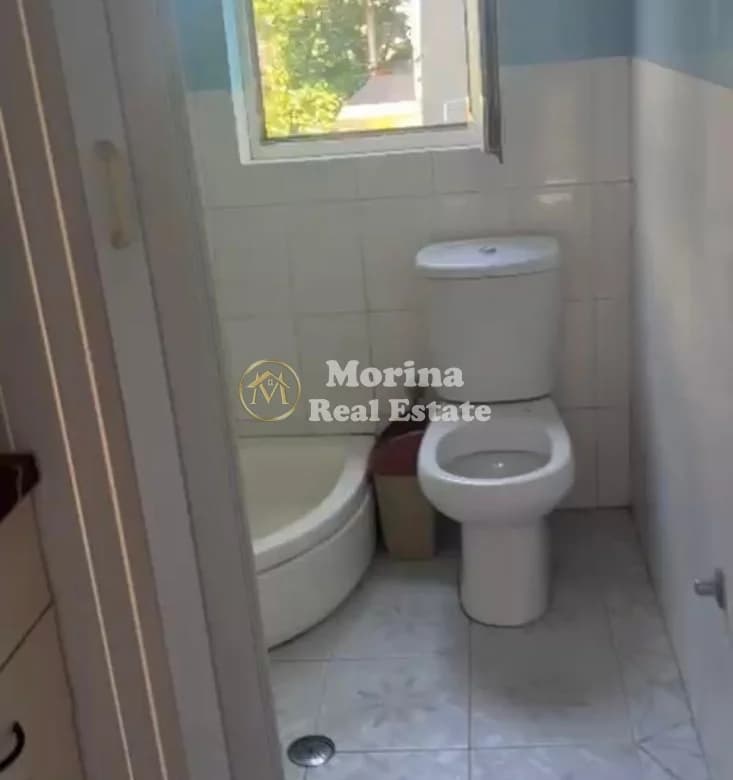 Qera | Shtëpi private Garsoniere | American Hospital 3 | 270 €/muaj