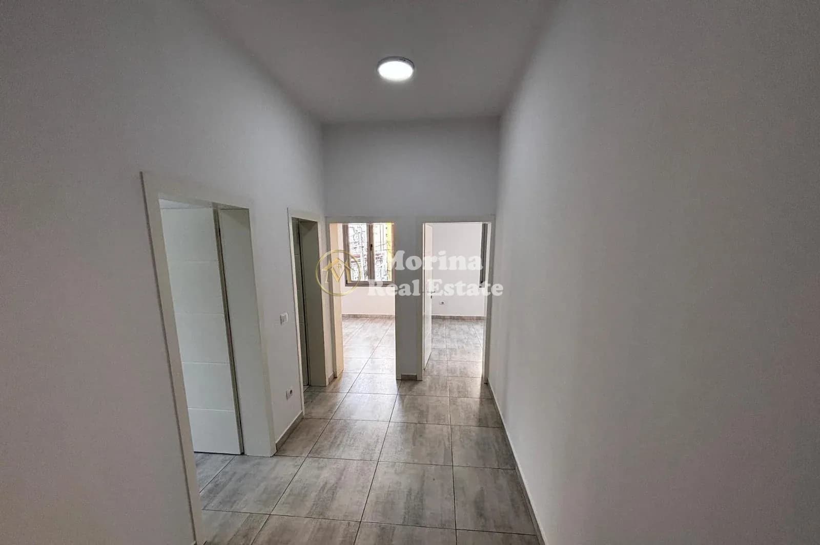 Qera | Ambjent Biznesi | Medreseja | 600 €/muaj 2