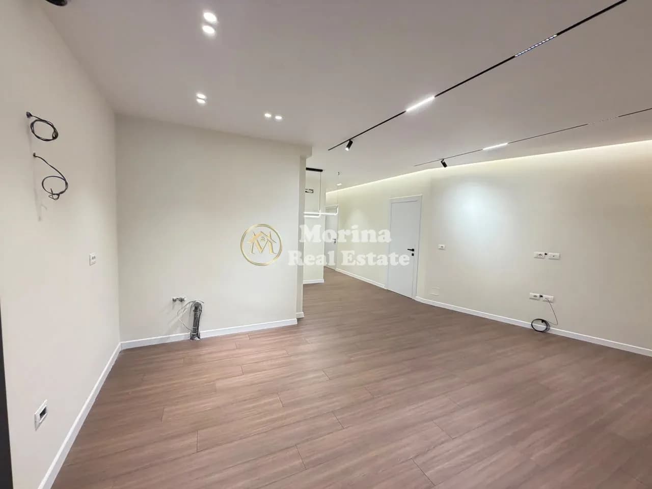 Shitje | Apartament 2 + 1 | Materniteti i Ri | 183000 €