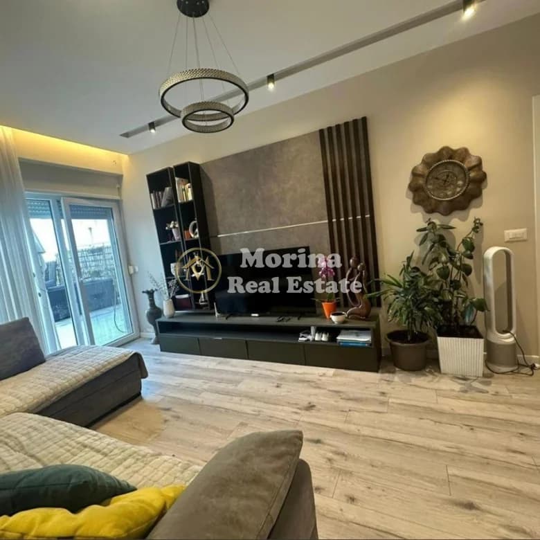 Shitje | Triplex | Kodra e Diellit 2 | 335000 € 3