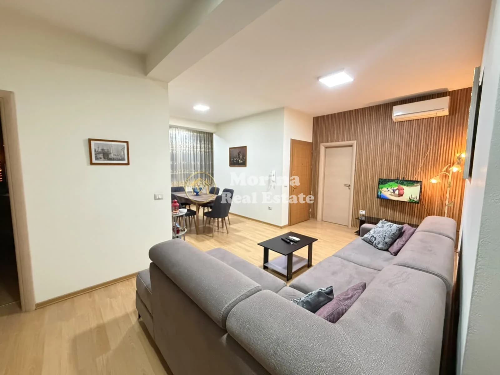 Qera | Vilë 3 + 1 | Fusha Aviacionit | 1000 €/muaj 2
