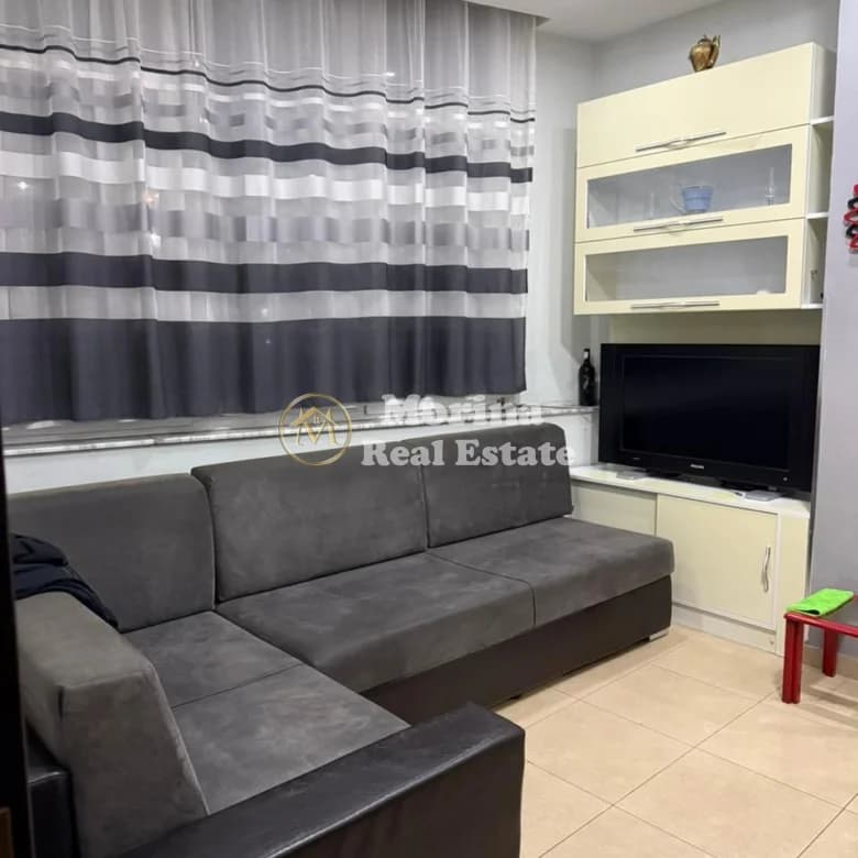 Qera | Apartament 1 + 1 | Tregu Elektrik | 500 €/muaj 3