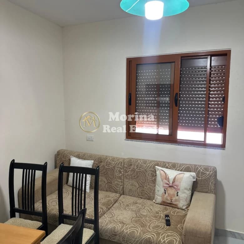 Qera | Shtëpi private 2 + 1 | Rruga Shefqet Kuka | 450 €/muaj 3