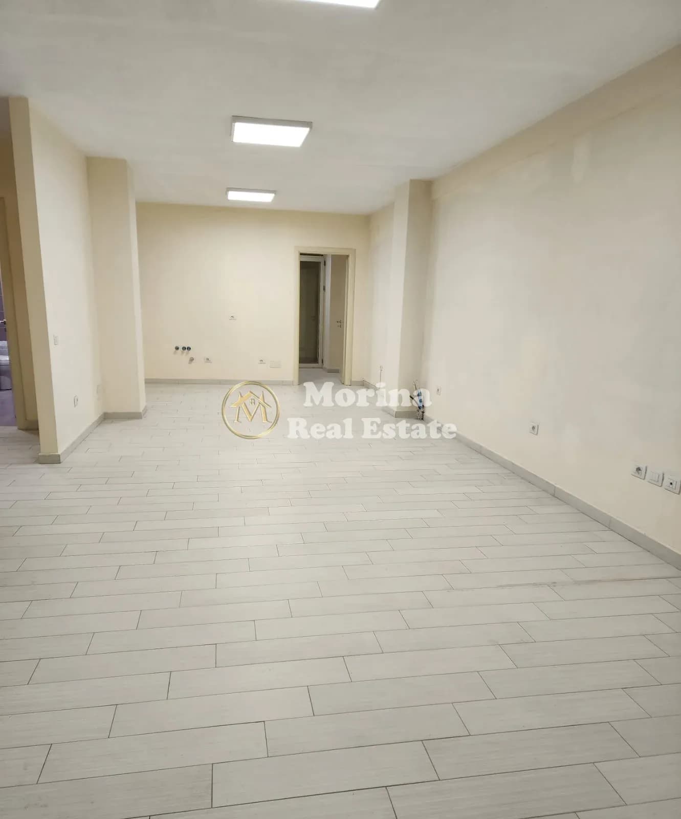Qera | Ambjent Biznesi | Pazari i Ri | 1200 €/muaj