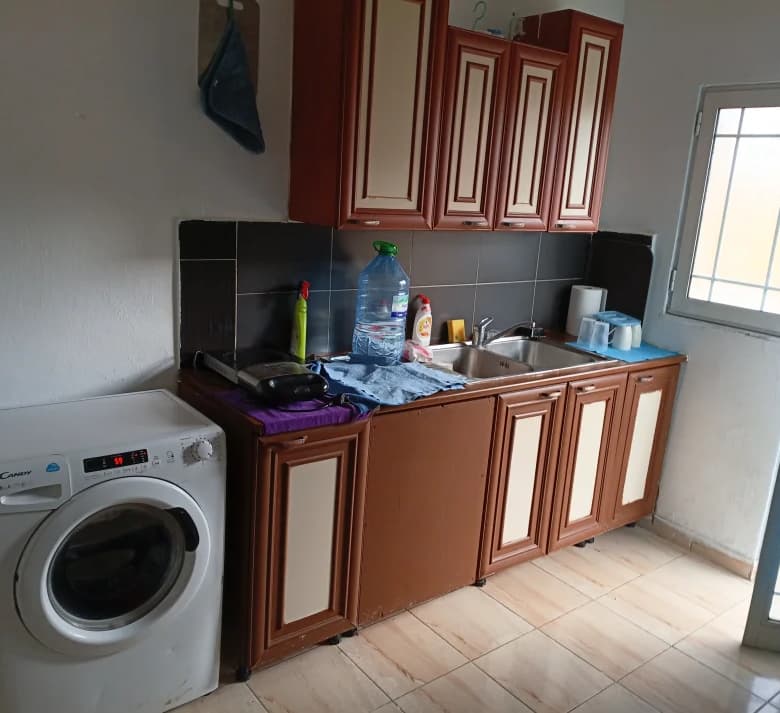 Qera | Apartament 1 + 1 | Pallati me Shigjeta | 330 €/muaj 3