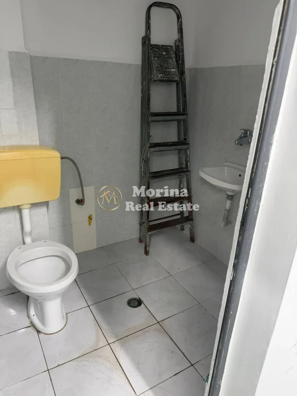 Shitje | Ambjent Biznesi | Rruga e Dibrës | 304000 € 3