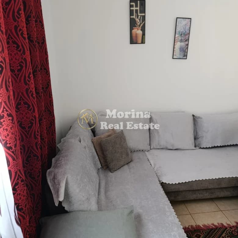 Qera | Shtëpi private 1 + 1 | Rruga 5 Maji | 350 €/muaj
