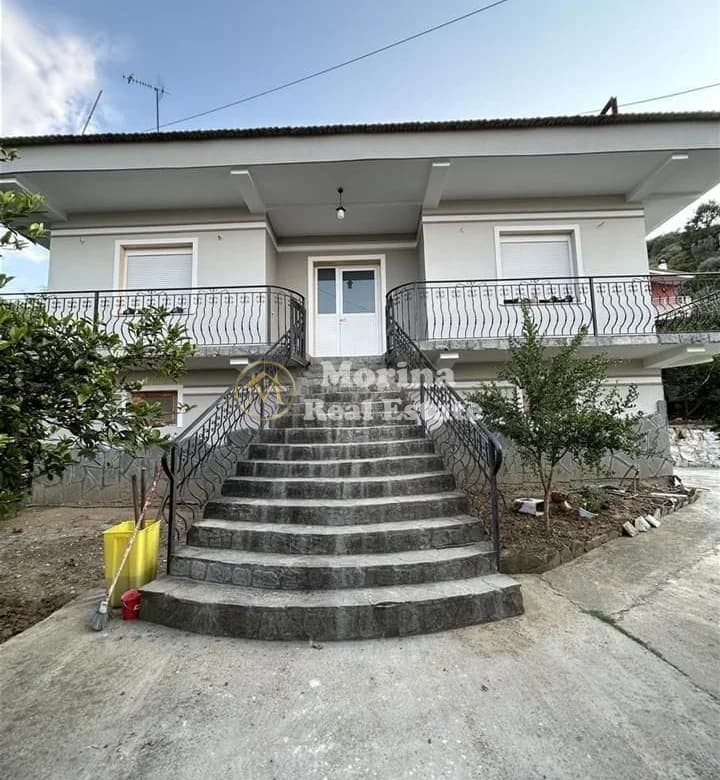 Qera | Vilë 3 + 1 + 2 | Vorë | 450 €/muaj 2