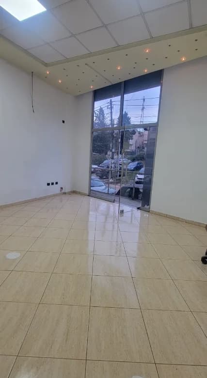 Qera | Ambjent Biznesi | Qendra Shëndetësore Qytet Studenti | 500 €/muaj 2