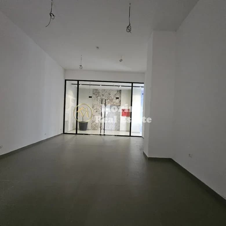 Qera | Ambjent Biznesi | Tirana Garden Building | 1100 €/muaj