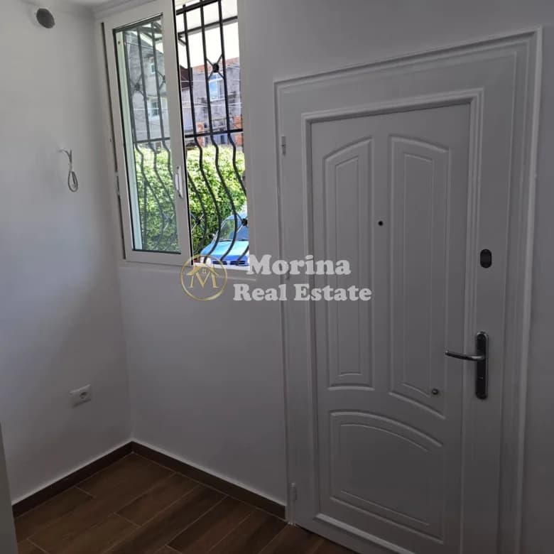 Shitje | Garsoniere | Rruga Bardhyl | 83000 € 4