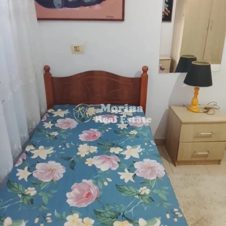 Qera | Shtëpi private 1 + 1 | Rruga Ramë Sadria | 300 €/muaj 3
