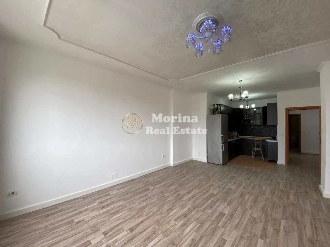 Qera | Ambjent Biznesi | Bulevardi Gjergj Fishta | 1500 €/muaj