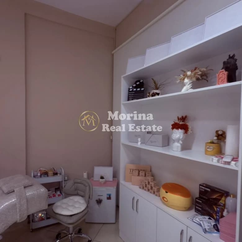 Shitje | Biznesi / Parukeri | Astir | 8500 € 2