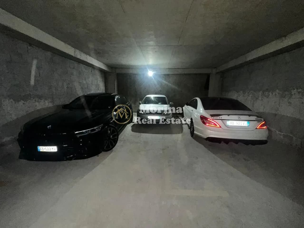 Qera | Garazhd | Rruga 5 Maji | 350 €/muaj