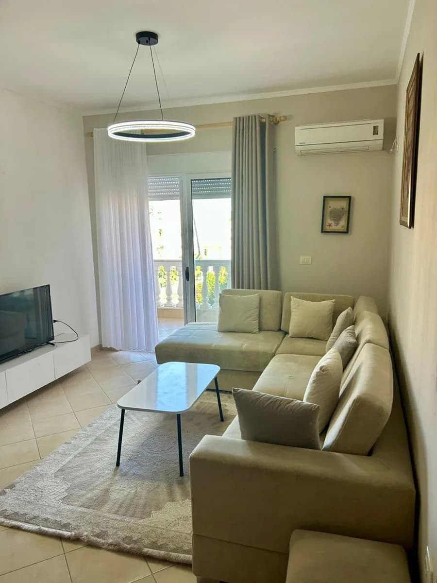 Apartment 1+1 4