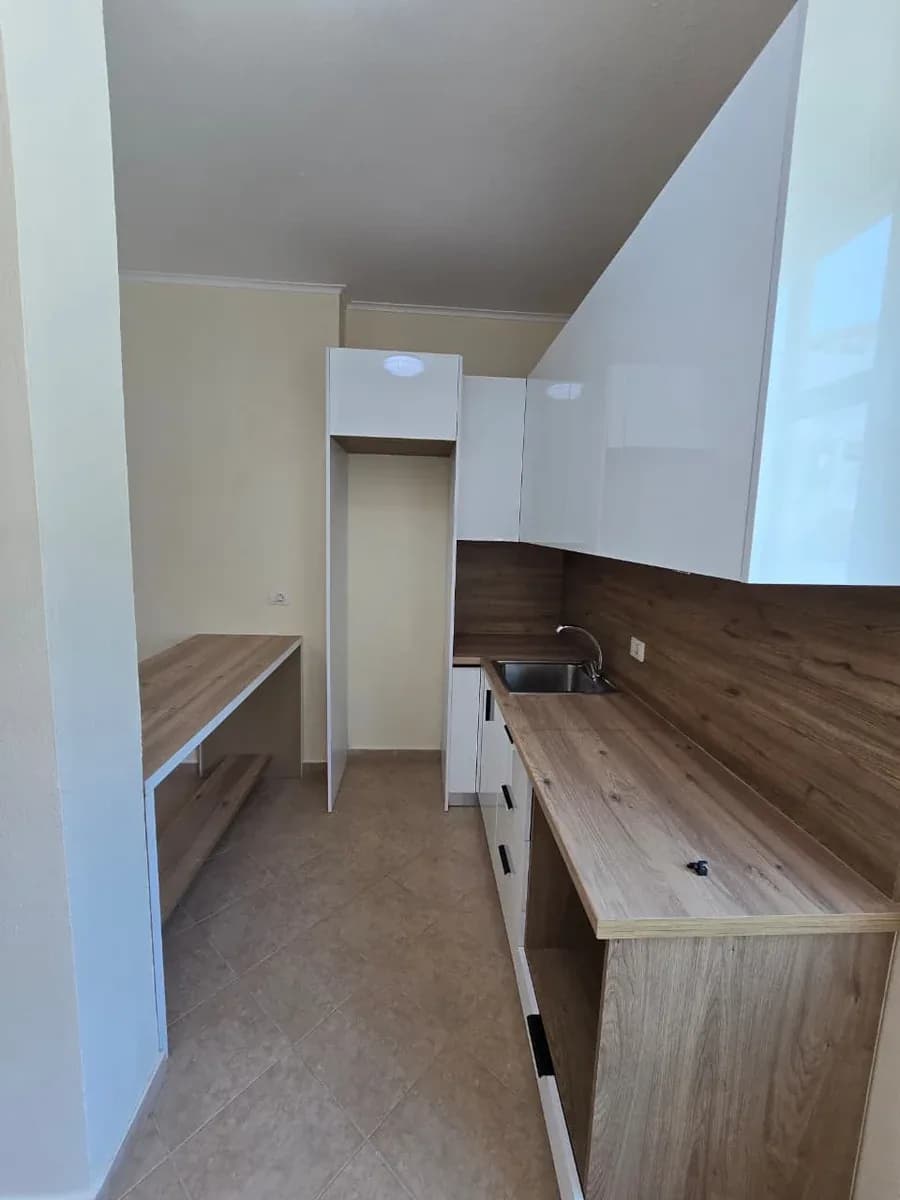 Apartment 1+1 4