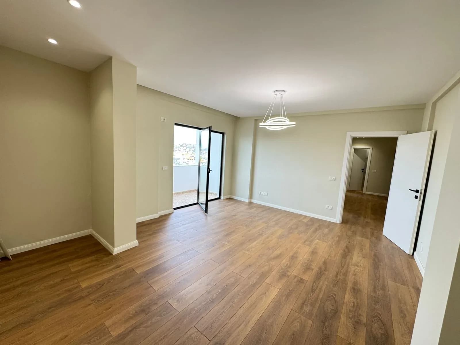 Apartment 2+1 3