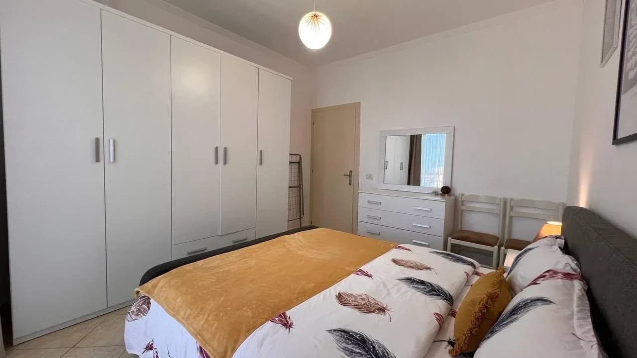 Apartment 1+1 4
