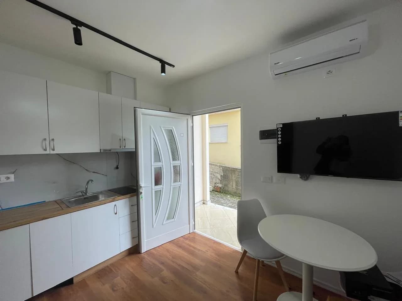 Apartment for sale in Durrës 2