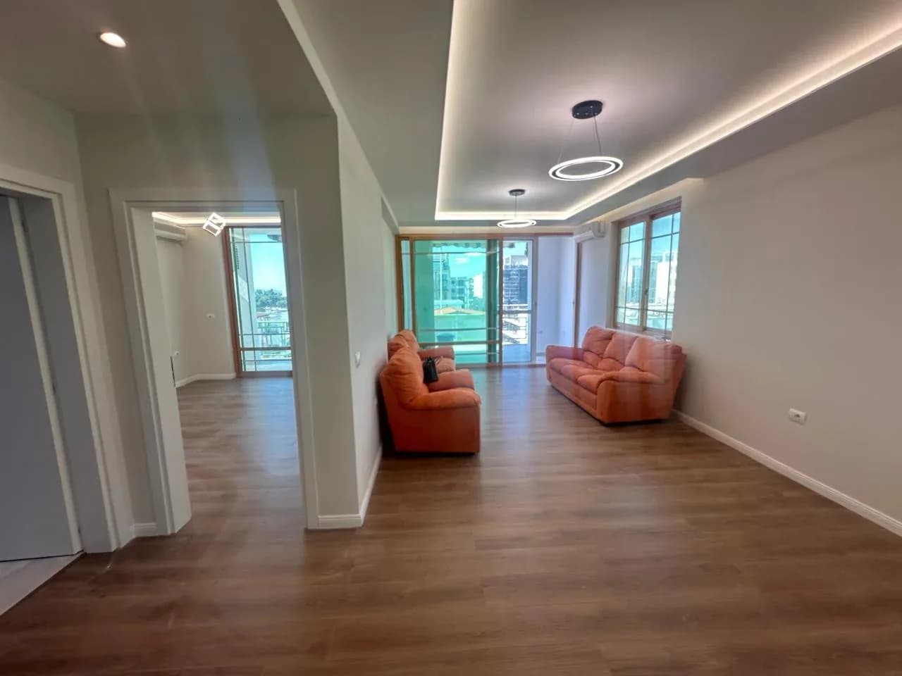 Apartment 2+1 4