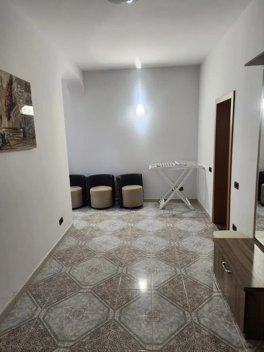 Jepet me qira apartament 4