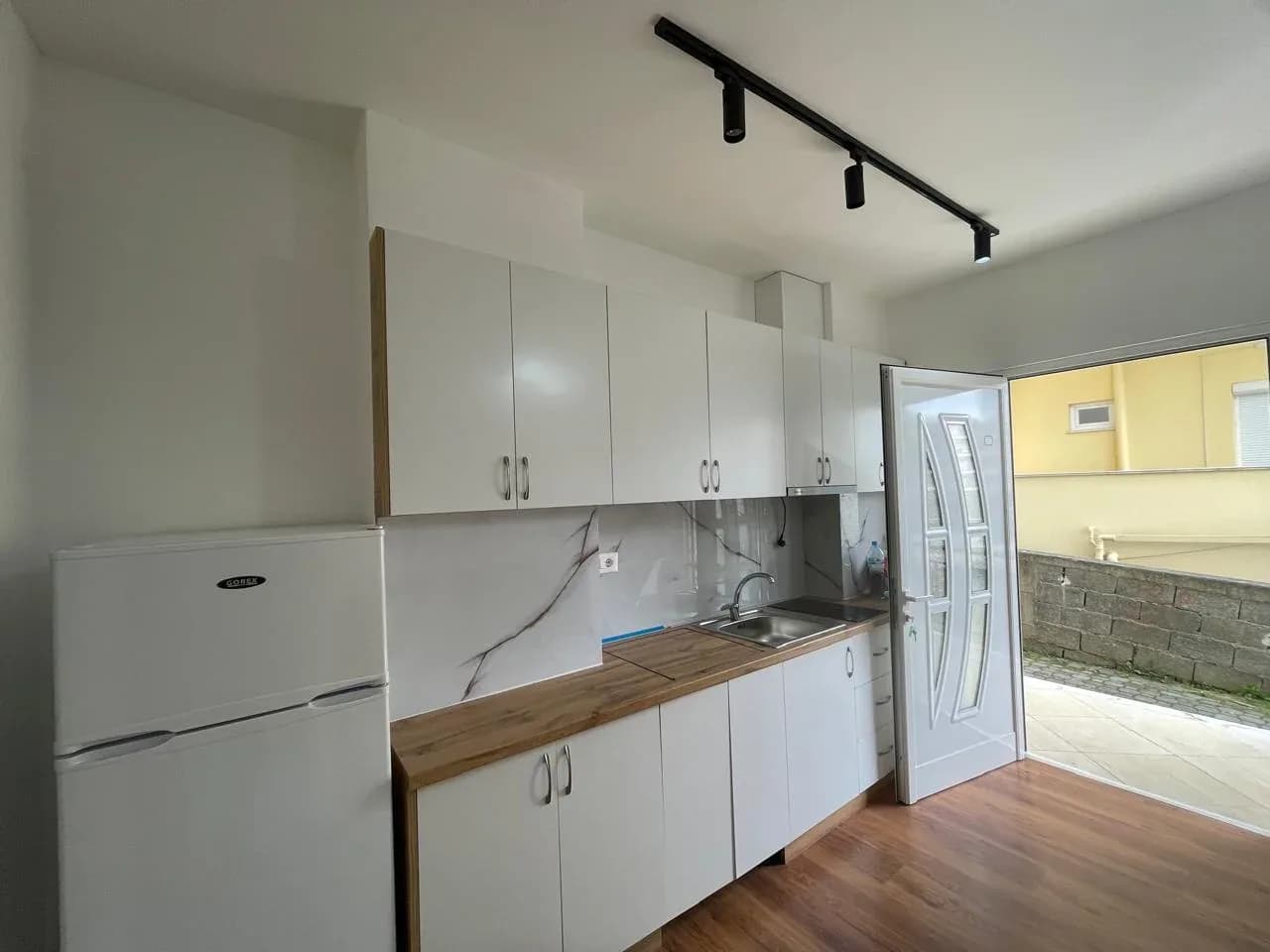 Apartment for sale in Durrës 3