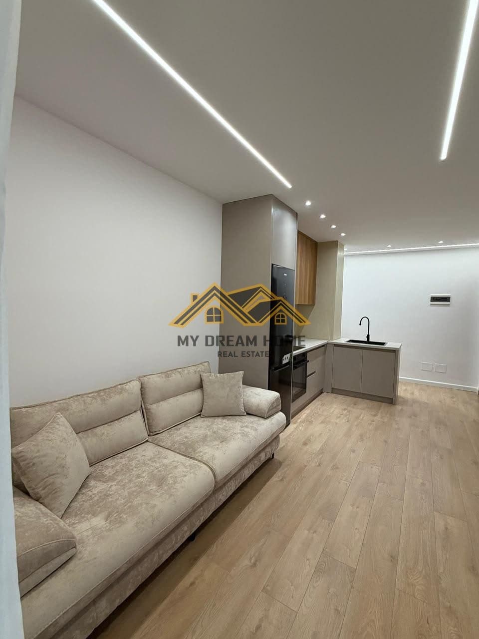 SHITET APARTAMENT 1+1 FLORIDA PLAZH DURRES