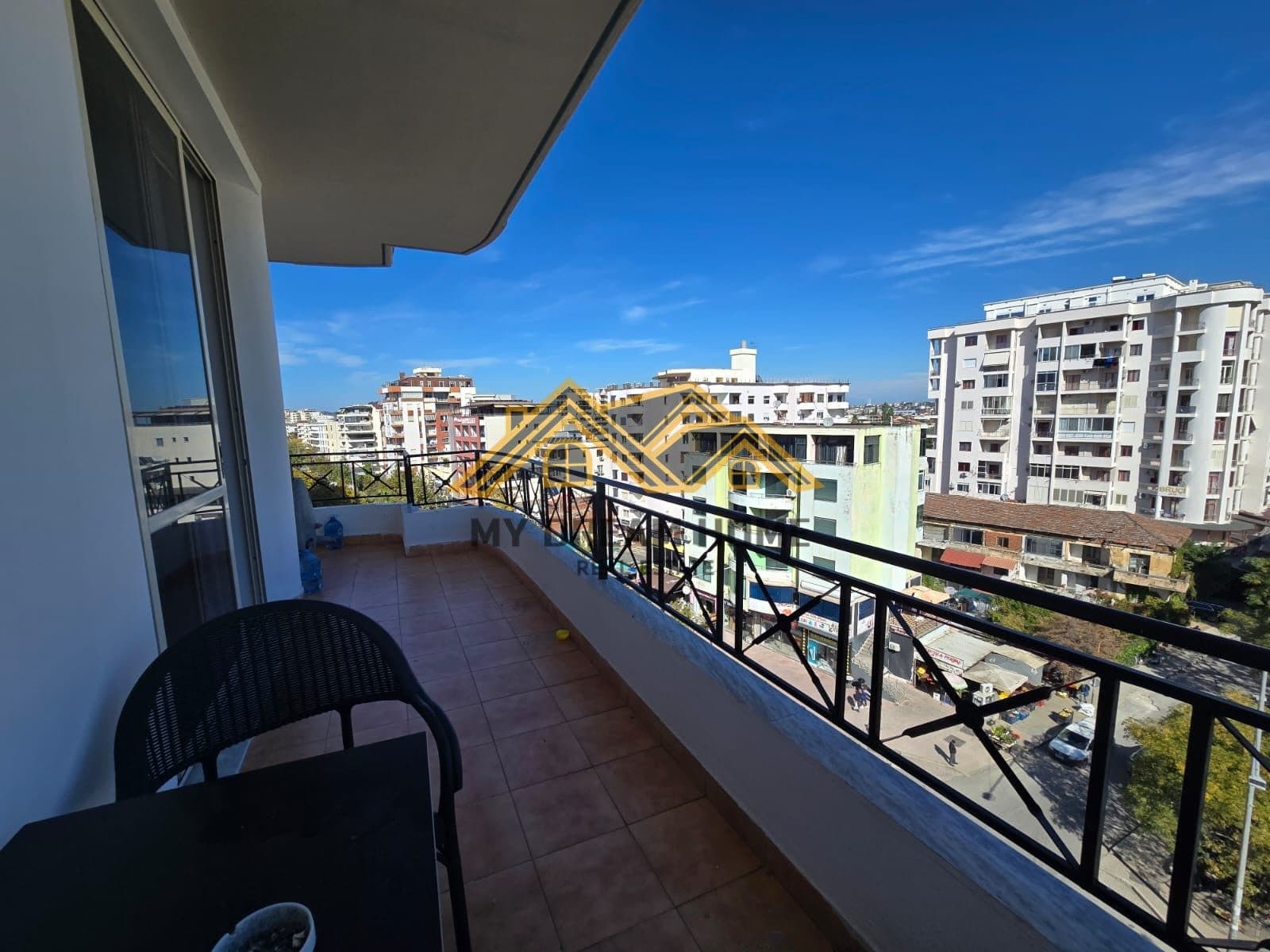JEPET ME QIRA APARTAMENT 2+1+2 PLAZH DURRES ! 3