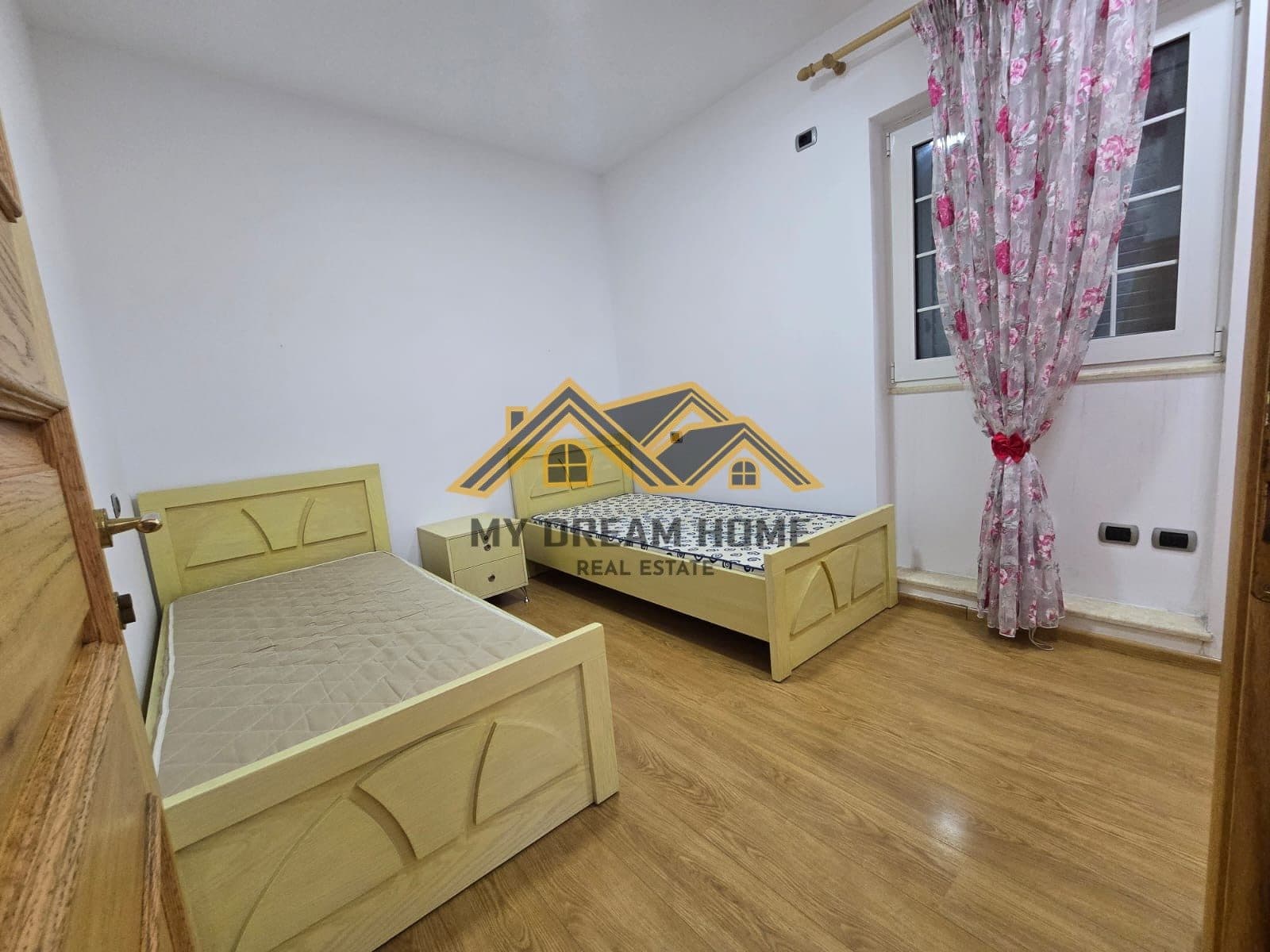 JEPET ME QIRA APARTAMENT 3+1+2 NE VOLLGA! 3