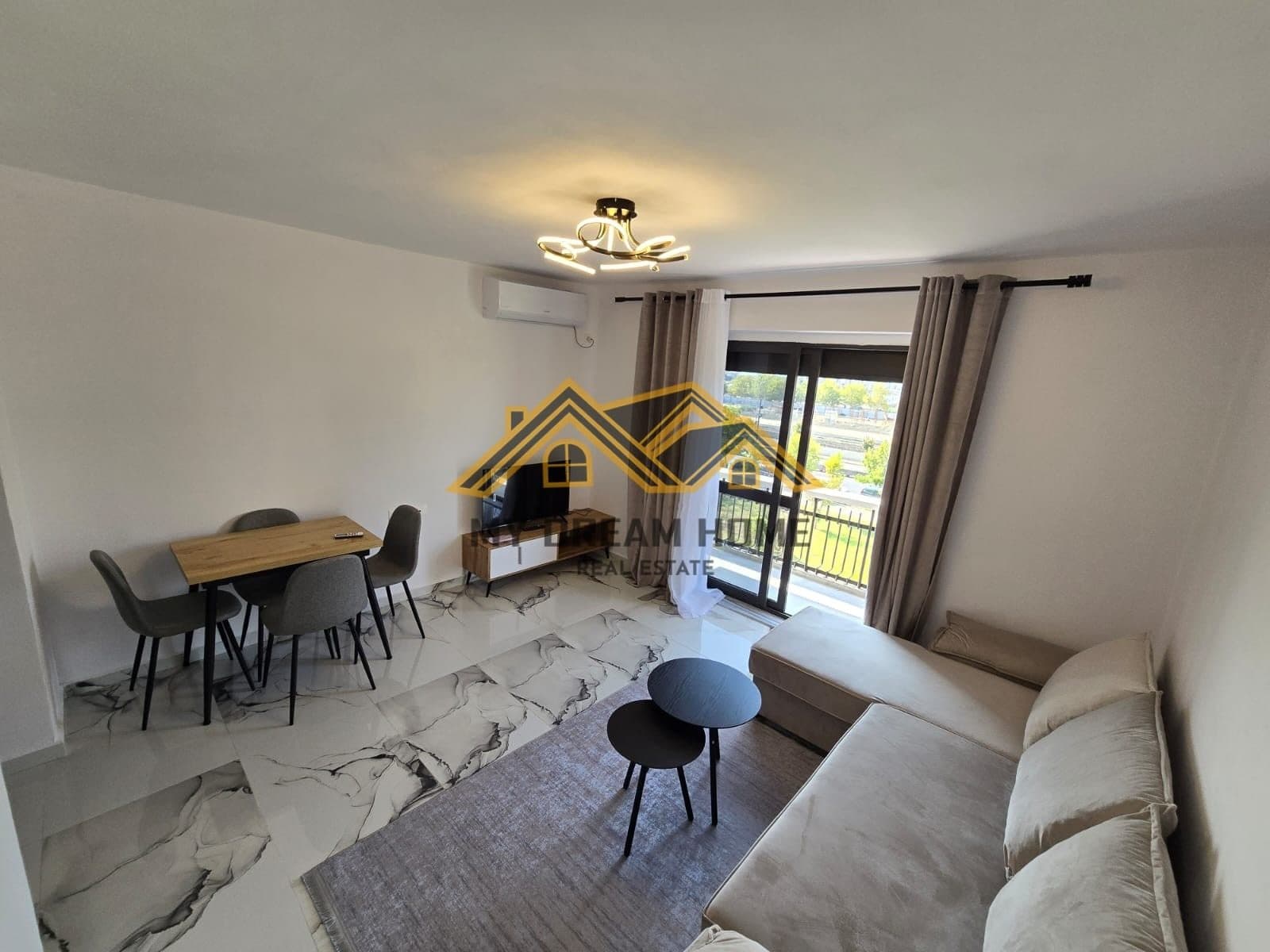 JEPET ME QIRA SUPER APARTAMENT 2+1 DURRES! 2