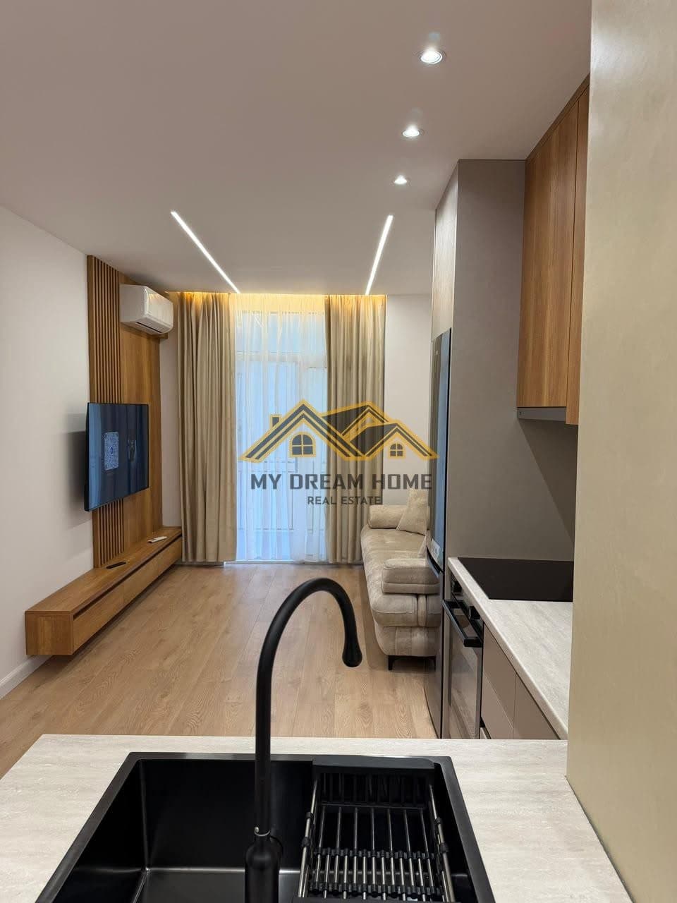 SHITET APARTAMENT 1+1 FLORIDA PLAZH DURRES 2