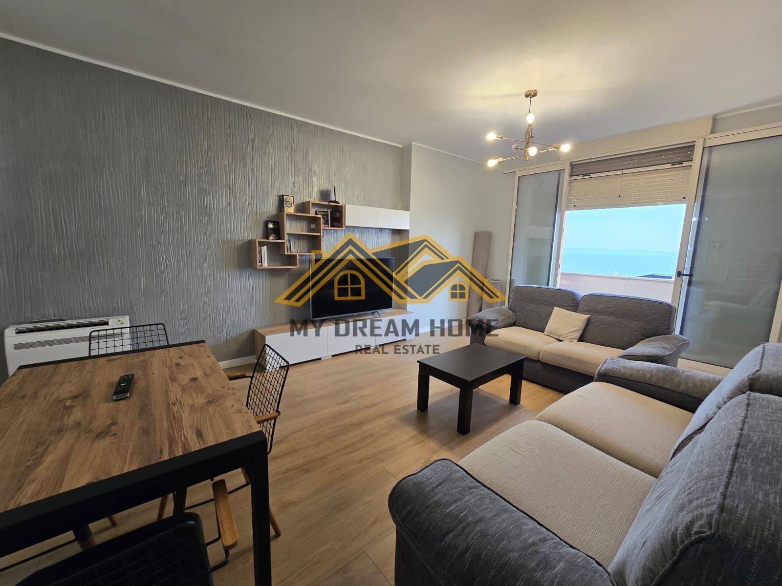 JEPET ME QERA APARTAMENT 2+1 TEK VILA ZOGUT NE DURRES 2