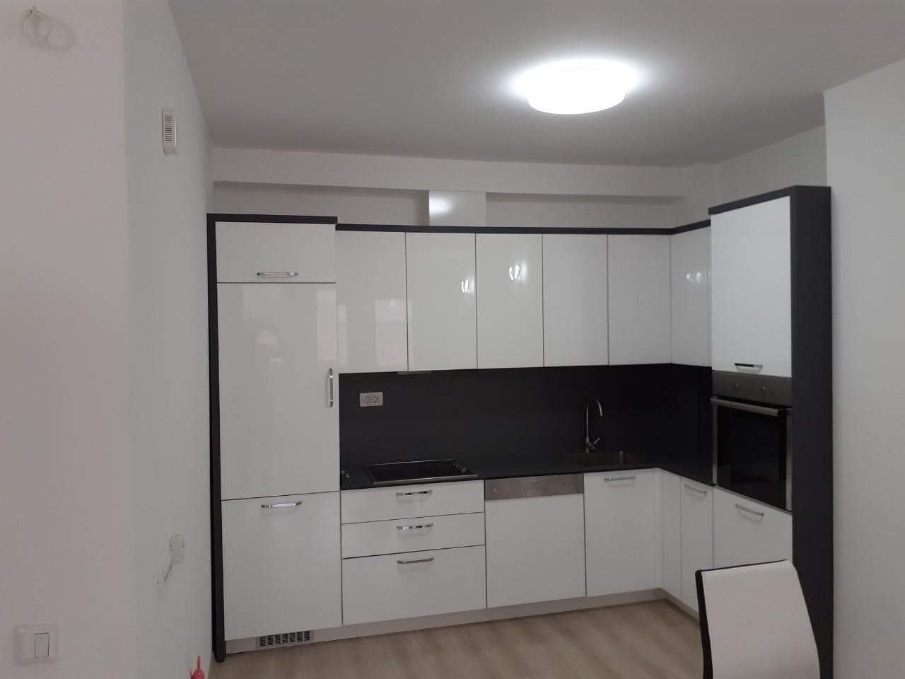 Shtepi me qera ne Kolovice 2+1